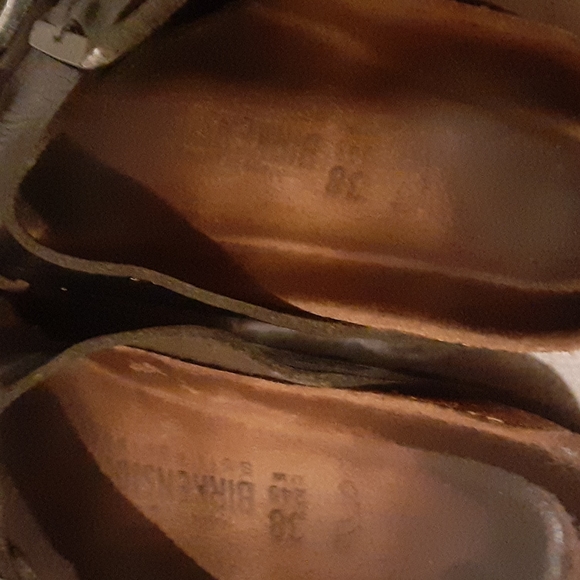 BIRKENSTOCK  size 7 women  detalle ver fotos - Picture 6 of 7